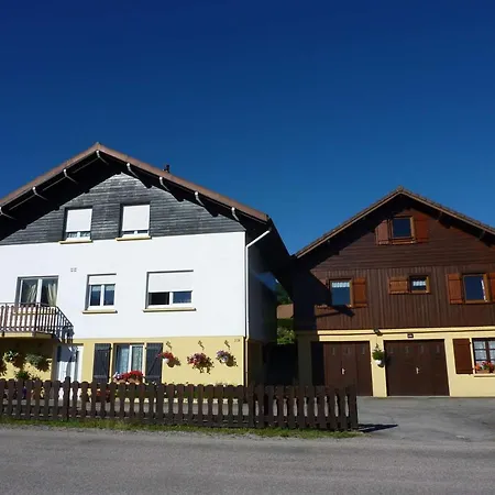 Alpstuga Trois Etoiles *